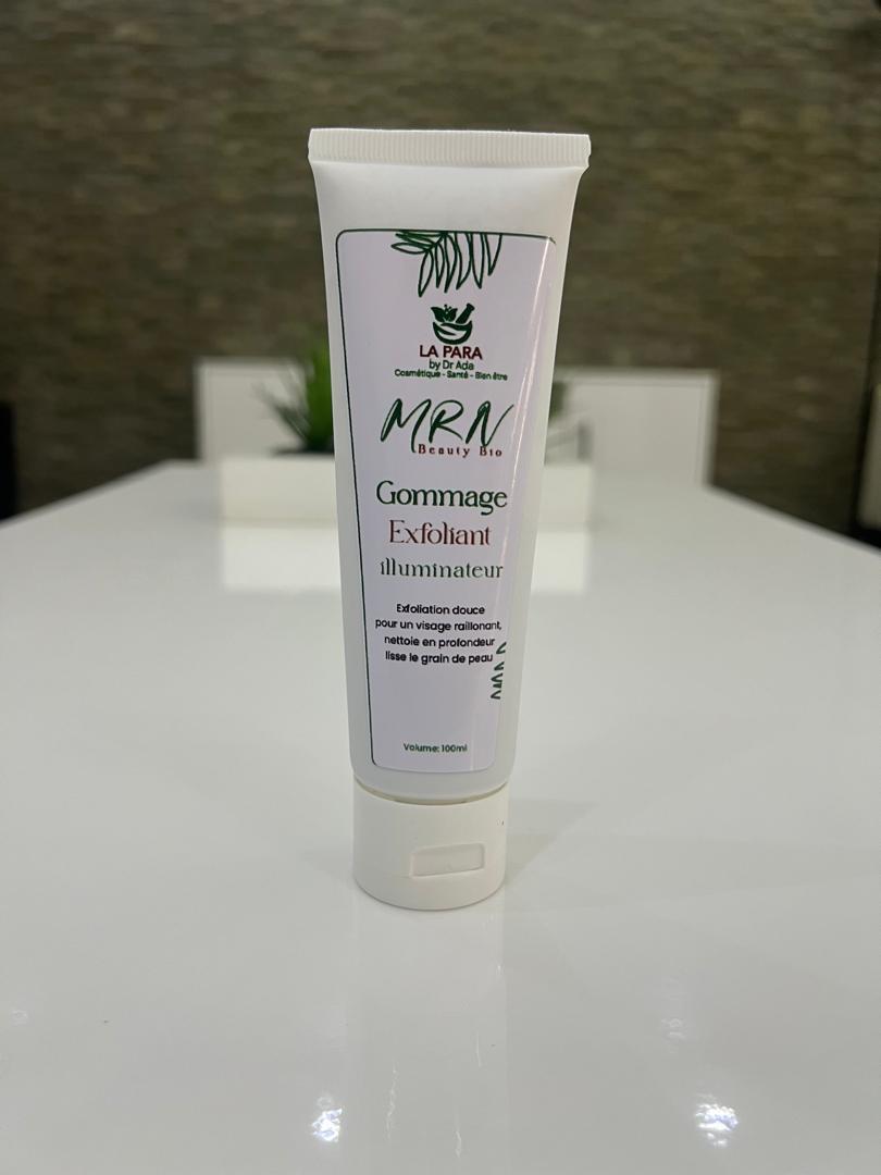 Gommage Visage Exfoliant Illuminateur – MRN Beauty Bio